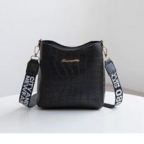 Women Messenger Bags Crocodile Pu Leather Female Crossbody Shoulder Hand bags For Women  High Quality Ladies Handbags black