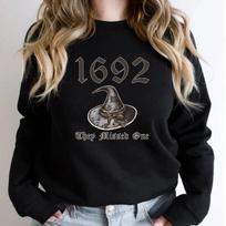 1692 They Missed One Sweatshirt Salem Witch Sweatshirt Spooky Season Sweater Halloween Women's Sweatshirts Halloween Gift Hoodie S juoda