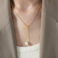 New Chinese Hong Kong Style Retro Star Buckle Bead Pendant Necklace Titanium Steel 18K Gold West Empress Dowager Temperament Versatile Jewelry