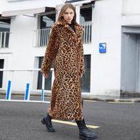 Dirbtinio kailio leopardo rašto triušio kailio ypač ilgas kailis su kostiuminio tipo apykakle S gray