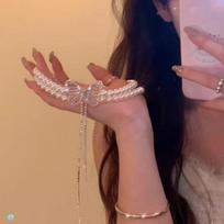 On The Run Princess Butterfly Double Pearl Necklace Choker Autumn And Winter Accessories Women'S Premium Temperament Clavicle Chain Necklace
