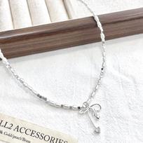 Elegant Silver Pearl Bow Necklace: Fresh, Sweet, and Luxurious Summer Design