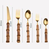 Bambuko rankenos nerūdijančio plieno stalo įrankių rinkinys Medinis šaukšto ir šakutės peilių rinkinys minimalistinis auksas 5PCS beige