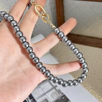 Silver Gray Pearl Necklace with Copper Buckle - 2024 Women's Sweater Chain, High-Grade Beaded Clavicle Chain pilka spalva