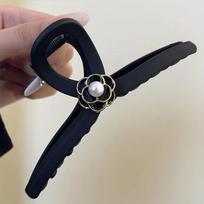 13CM Black Matte Camellia Grab Clip Large Elegant French Hair Clip The Back of The Head Coil Hair Premium Shark Clip Hair Clip black