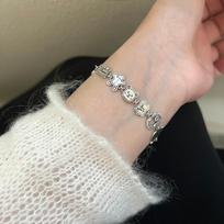 Graffiti Gingerbread Man Girls Bracelet Ins Niche Design Fashion Personality Jewelry Students New Models