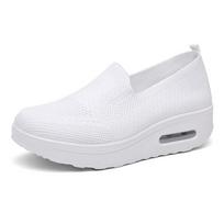 One-pedal cover, lazy thick-soled heightening air cushion sports rocking shoes, new fly-woven mesh breathable casual women's shoes 35 balta