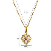 Fashion Necklace New French Collarbone Chain Mother-of-pearl Four-leaf Clover Pendant 18K