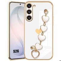 Case for Samsung Galaxy S26, Anti-Scratch Silicone Protection with Heart Bracelet - White balta