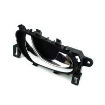 Nissan Qashqai J11 2014-2022 EDP1104-2 Automobilio Vidinis Salono Vidinė Durų Rankena Atidarytuvas Chromuotas Plastikas Dešinė 80670-4EA0B