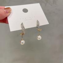 BLINGBAY New Women's Pendant Pearl Earrings Retro Temperament New Earrings Niche High-end Earrings Girls Modern Jewelry Gifts