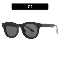 Women's sunglasses with small frames, fashionable and personalized, plain street photos, sun protection and UV protection sunglasses