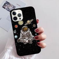 Kosminio astronauto iliustracija Telefono dėklas iPhone 11 12 13 14 Pro Max mini XR XS SE 2020 6 7 8 Plus Samsung S21 S22 Coque Funda Samsung S22ultra black