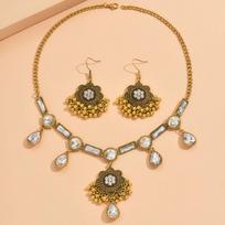 Retro Ethnic Feng Shui Drop Pendant Jewelry Set Dinner Party Luxury Small Flower Earrings Rectangular Necklace Women žalia