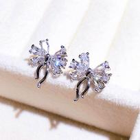 Creative Dainty White Zircon Ballet Dancer Stud Earrings Unique Sweet Silver Bowknot Ear Studs Girls Anniversay Birthday Jewelry sidabras