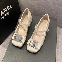 Fashion 2024 New Ballet Shoes Women's French Shallow Mouth Flat Bottom Straight Line with Single Shoes Lightweight 34 smėlis