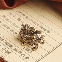 Statula figūrėlė Turtas Žalvaris Dekoras Gerovė Kinų stiliaus Ornamentas Qilin Dragon Luck Gyvūnas Fengshui Vintage A