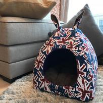 Mongolian Yurt Pet Kennel and Cat Nest with Rice Character Flag and Rabbit Ear Shape To Keep Warm In Winter S size 30 * 28 * 25 (cm)