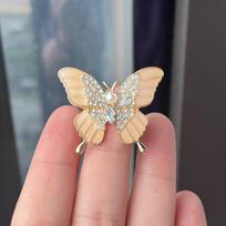 Diamond-Encrusted Pearl Butterfly Brooch, High-End Women'S Luxury Temperament Corsage Accessories, Fashion Suit Sweater Pin Buckle