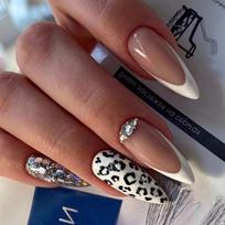 Factory Direct Sales French Nude White Edge Nails Leopard Print Nail Art Glitter Nail Type Nail Piece Almond Nail