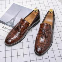 Men British Comfort Light Lefu Shoes with Tassels Loafers Round Toe Slip on Classic Fashion Business Casual Wedding Dress Shoes 38 ruda