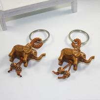1Pc Lucky Elephant Carving Pendant Keychain Key Ring Chain Evil Defends Gift