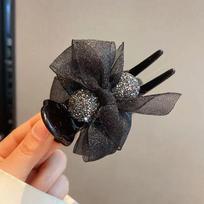 Elegant Shark Clip: Large Bow Hairpin for Women