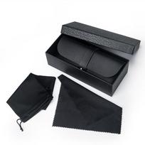 Unisex juodų odinių saulės akinių dėklas su sagtimi ir baltu variantu White leather case with buckle gray