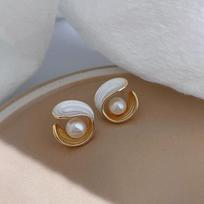 S925 silver needle French retro pearl stud earrings women's starry sky quicksand design temperament high-end Yiwu ear jewelry