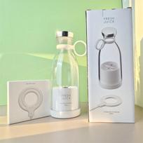 Portable Juice Cup 6-Blade Fruit and Vegetable Juicer High-Power Wireless Electric Juice Cup Outdoor Home balta