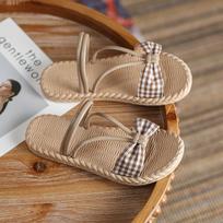Women Summer Slippers Fashion Joker New Summer Beach Shoes Ins Tide Online Celebrity Thick-soled Slippers Breathable Anti-slip 36-37 ruda