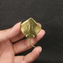 2024 Brass Devil Fish Small Ornament Ocean Manta Ray Animal Tea Pet Home Desk Decorative Decorations Copper Figurines Collection