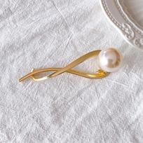 Korean Women Pearl Hair Clips Elegant Lady Female Ponytail Barrettes Metal Hairpins Hair Accessories Girls Headdress Size fits all
