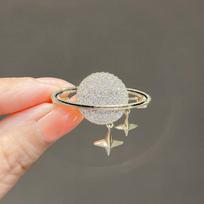 Star High-end Planet Tassel Brooch Women's High-end Sense High-end Suit High-end Accessories Coat Pin Clothes Corsage
