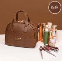 New oil wax leather retro women's bag, high-end portable cosmetics storage bag, large-capacity bag, travel toilet bag. 28*11*21