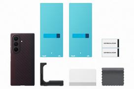 KF976SRE Carbon Magnet Samsung Galaxy Fold 8 Ultra, Red