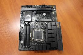 SALE OUT. | Asus TUF GAMING B650-PLUS WIFI | Processor family AMD | Processor socket AM5 | DDR5 DIMM | Memory slots 4 | Supporte