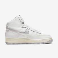 Nike Wmns Air Force 1 Sculpt - Dydis 36 (DC3590-101 Laisvalaikio batai)
