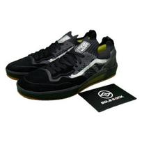 VANS Ave 2.0 Juodas Anglies Pluošto Vyriškas VN000D1FBKF EU 37 juoda