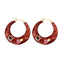 Elegant French Vintage Earrings for Women with Comfortable Wear Sturdy Alloy Designs for Parties and Formal Event raudona