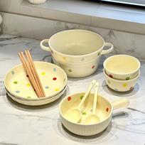 Cream Style Polka Dot 4-Piece Ceramic Tableware Set