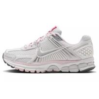 Nike Air Zoom Vomero 5 Low 520 Pack Pink Foam Moteriški FN3695-001 EU 42 balta