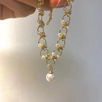 2022 New Sweet Romantic Pearl Rhinestone Crossed Gold Colour Bracelet Set Accessories For Womans Party Korean Fashion Jewelry onesize