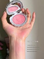 Seashell Pearl Embossed Blush: Everyday Versatile Light Matte Makeup for Students