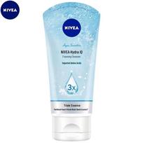 NIVEA Hydrating & Revitalizing Foam Cleanser