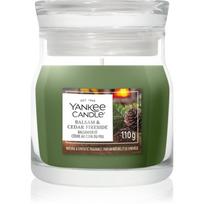 Yankee Candle Balsam & Cedar Fireside kvapioji žvakė Signature 110 g