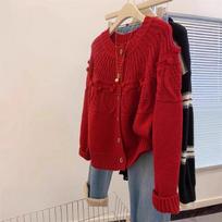 Red sweater women's autumn and winter thickened lazy wind knitted cardigan design sense top one size fits all raudona