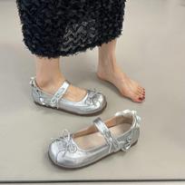Silver ballet flats women's 2025 summer and autumn new bow Mary Jane single shoes French light mouth small leather shoes 35 sidabras