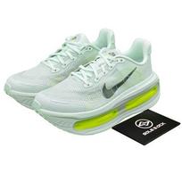 Nike Vomero Premium Barely Green Volt HQ2050-300 EU 44.5 žalia