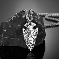 Men Viking Spear Compass Necklaces Norse Runes Amulet Helm of Awe Vegvisir Pendant Stainless Steel/Genuine Leather Chain Jewelry 60CM